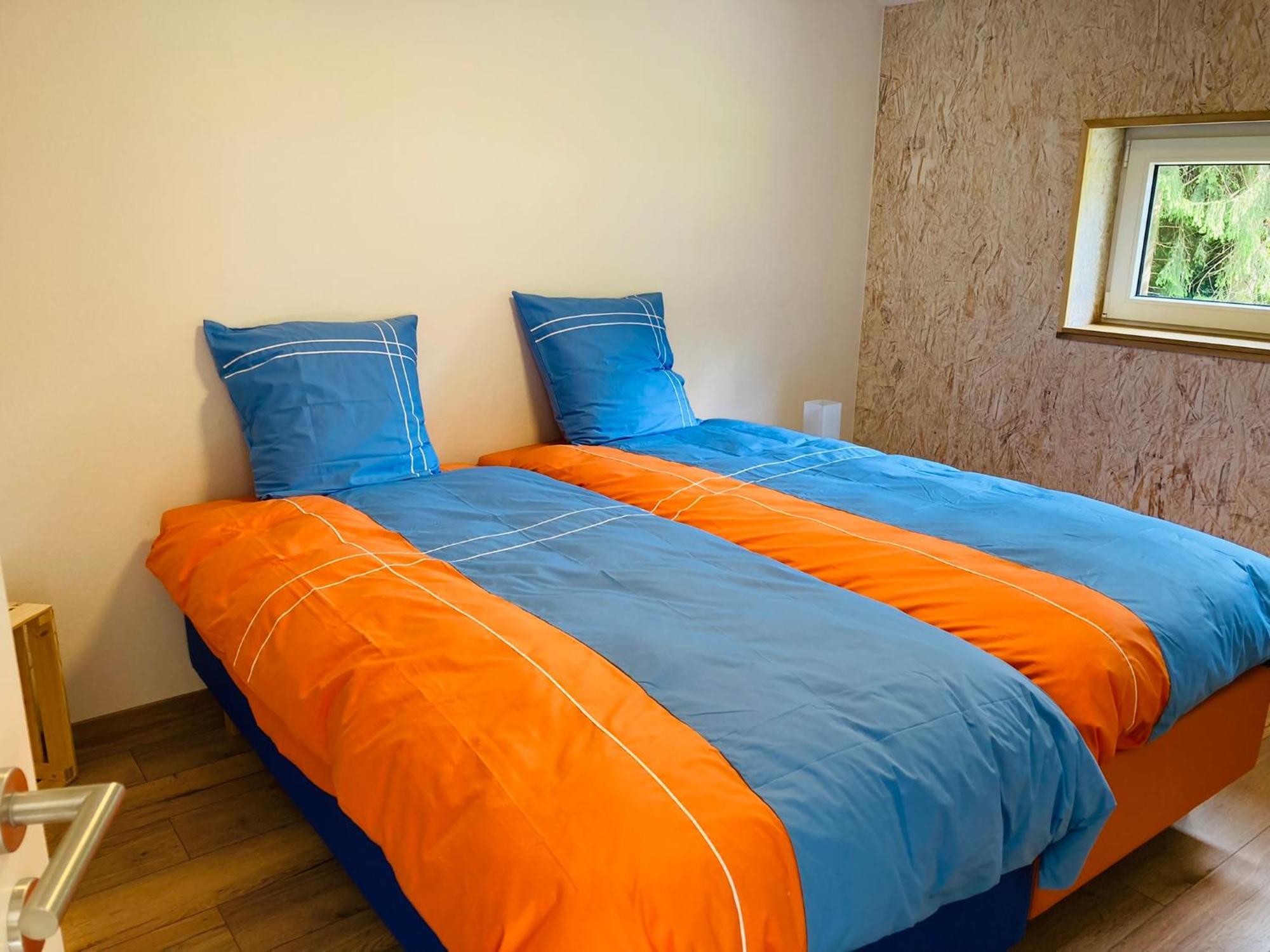 Open Source A L'Entree Du Circuit! Apartment Stavelot Phòng bức ảnh