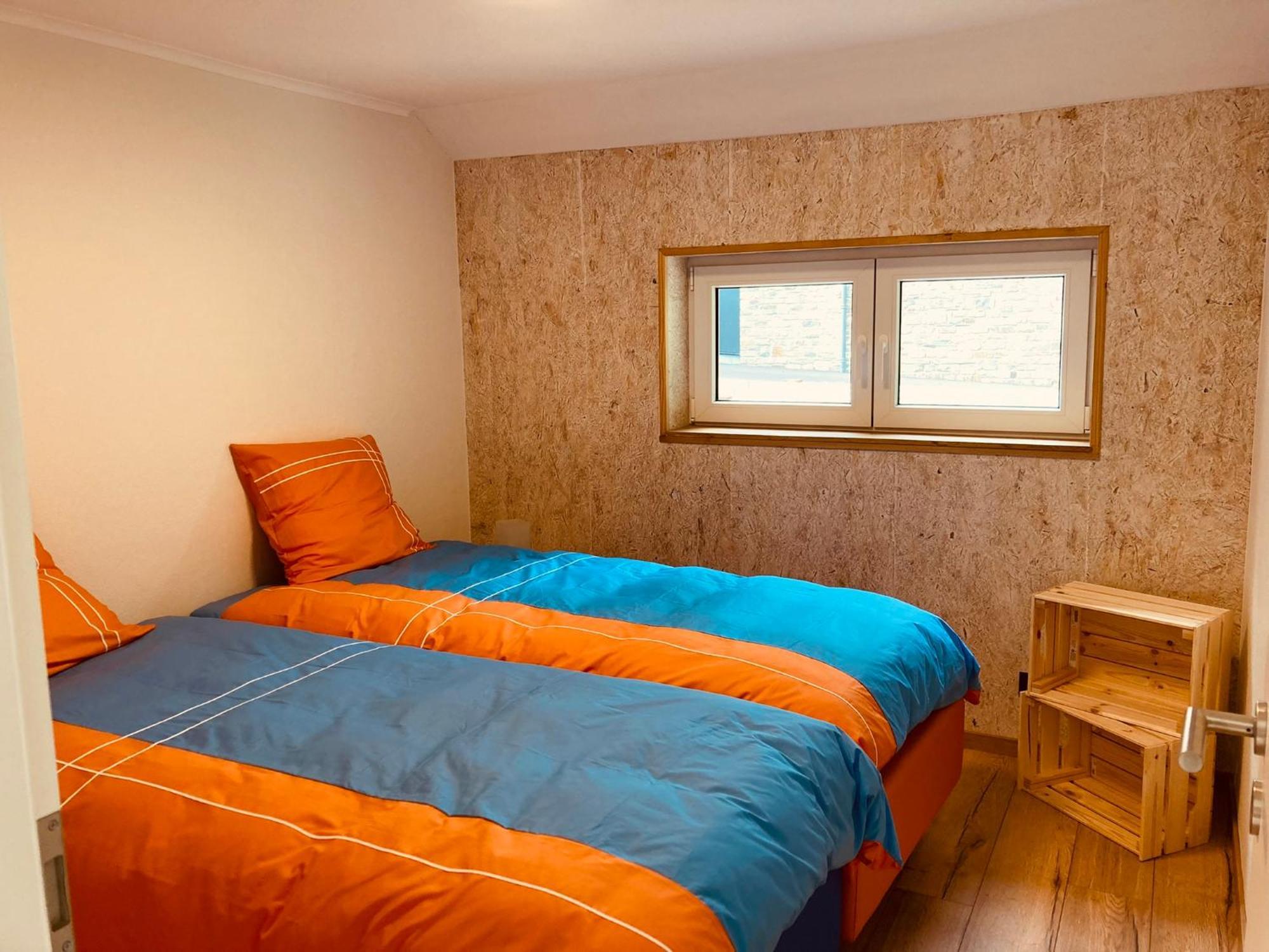 Open Source A L'Entree Du Circuit! Apartment Stavelot Phòng bức ảnh